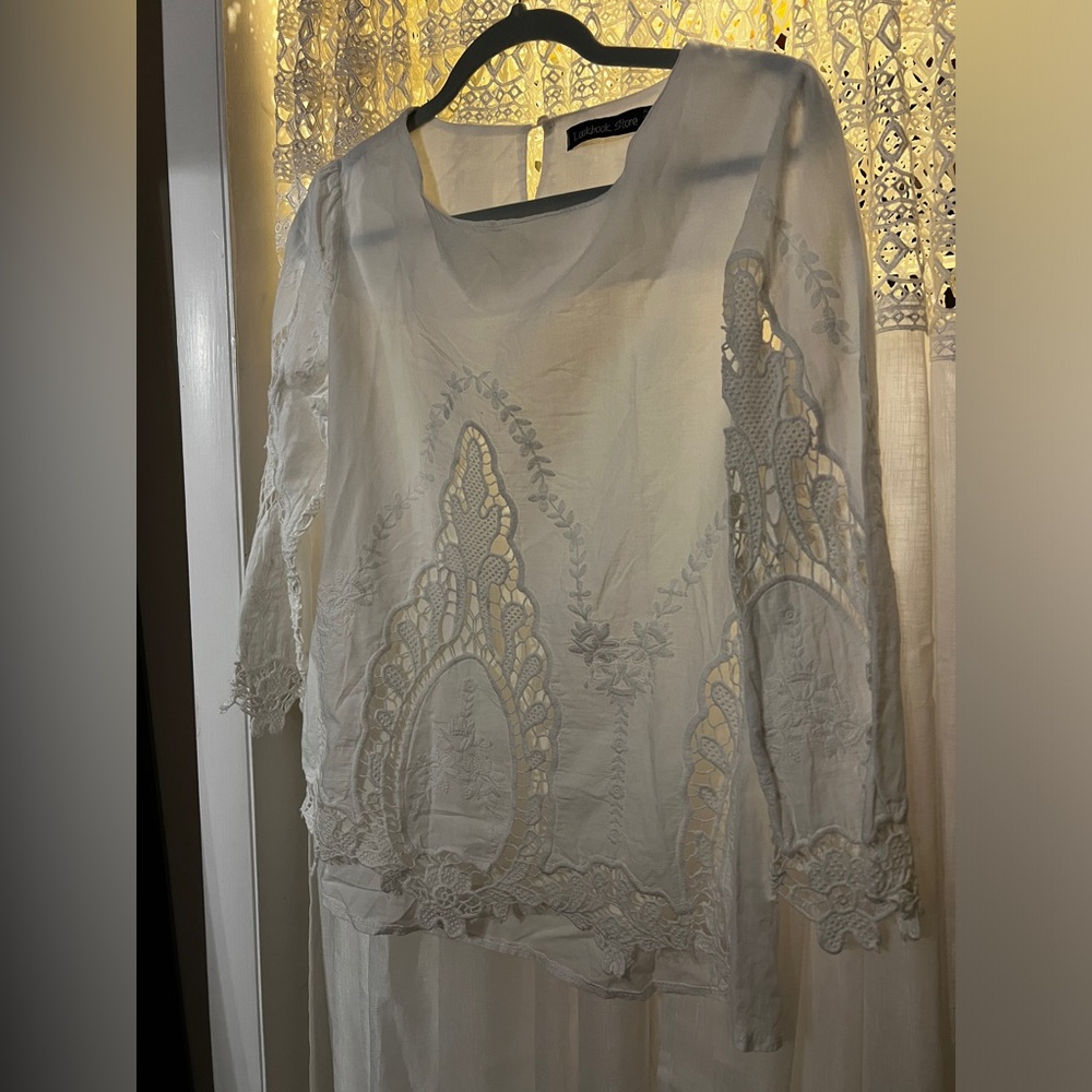 Look Book Store: Lace Long Sleeve Shirt: White: AU12